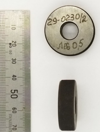 30х9х10 шаг 0,5 мм Ролик накатной левый оптом 